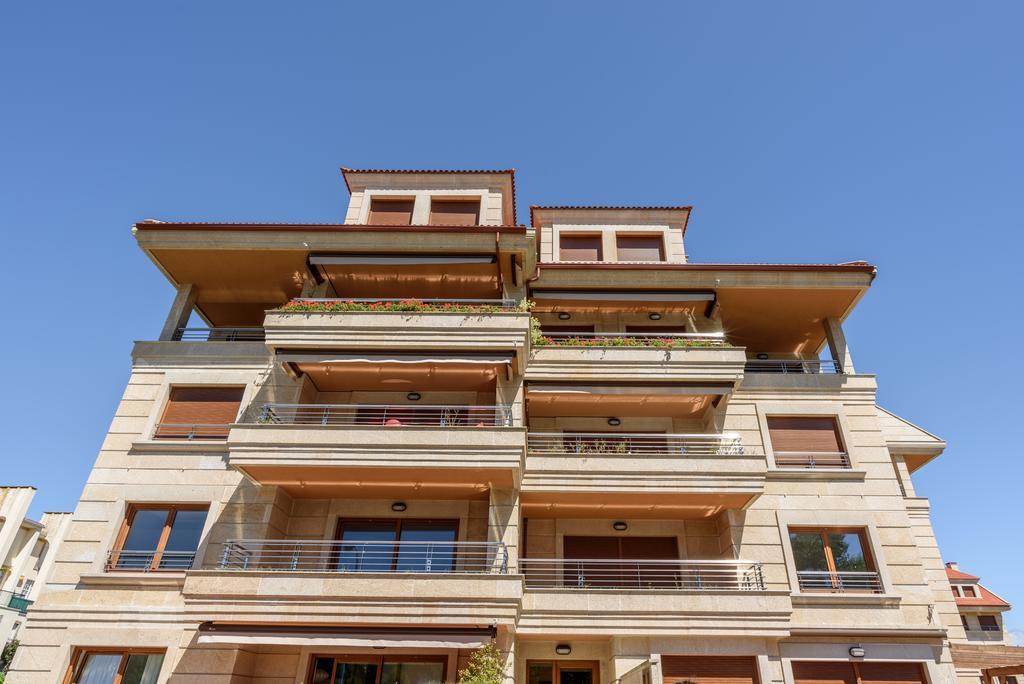 Apartamentos La Toja Isla de la Toja Exterior foto